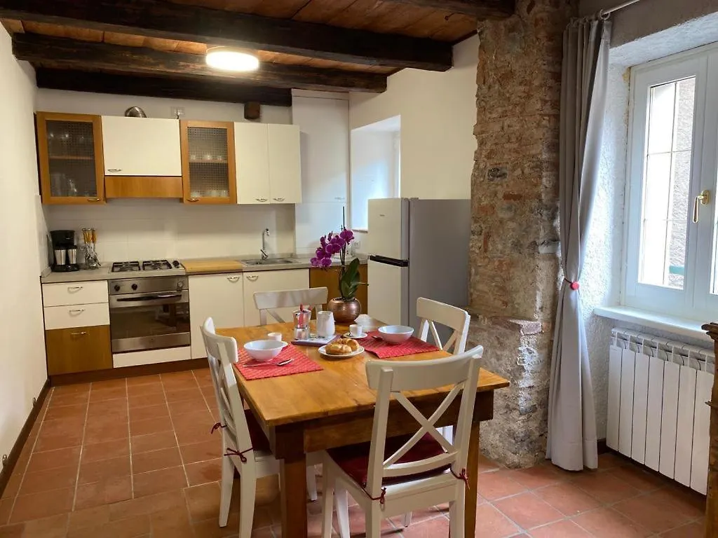 Casa Vacanze Il Melograno Tremosine