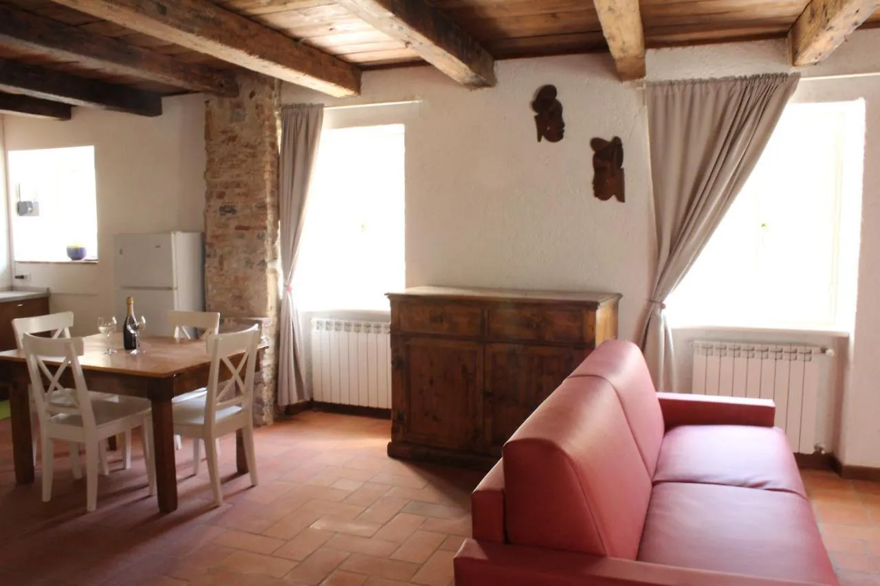 Casa Vacanze Il Melograno Tremosine 0*,  Italy